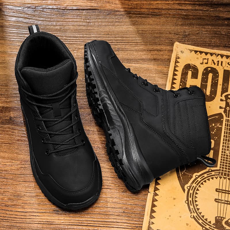 حذاء ميداني — High-top Insulated Hiking
